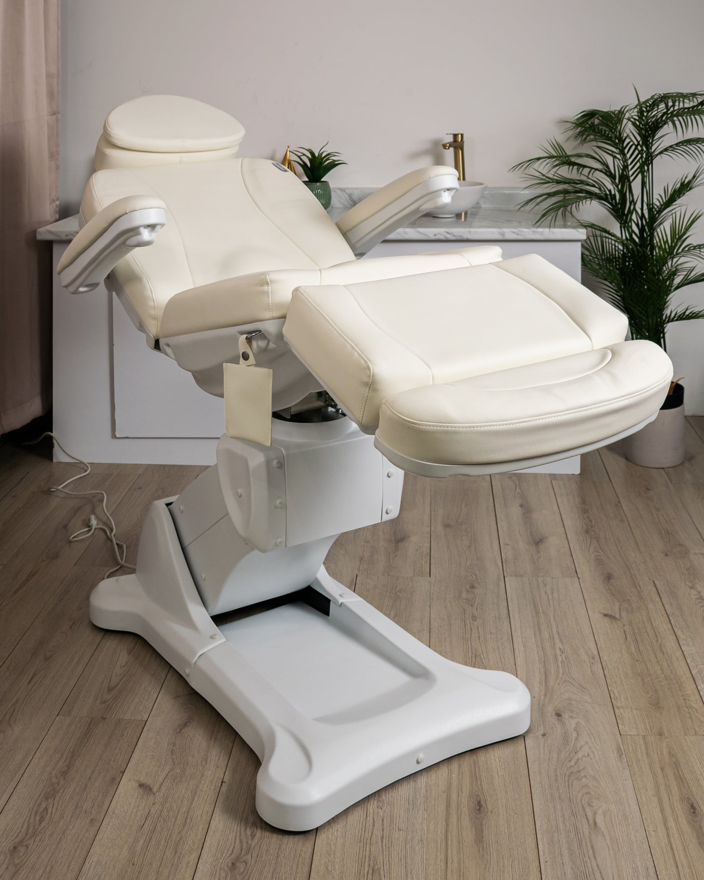 Camilla Eléctrica Modelo HERMES DM-2315 Blanco