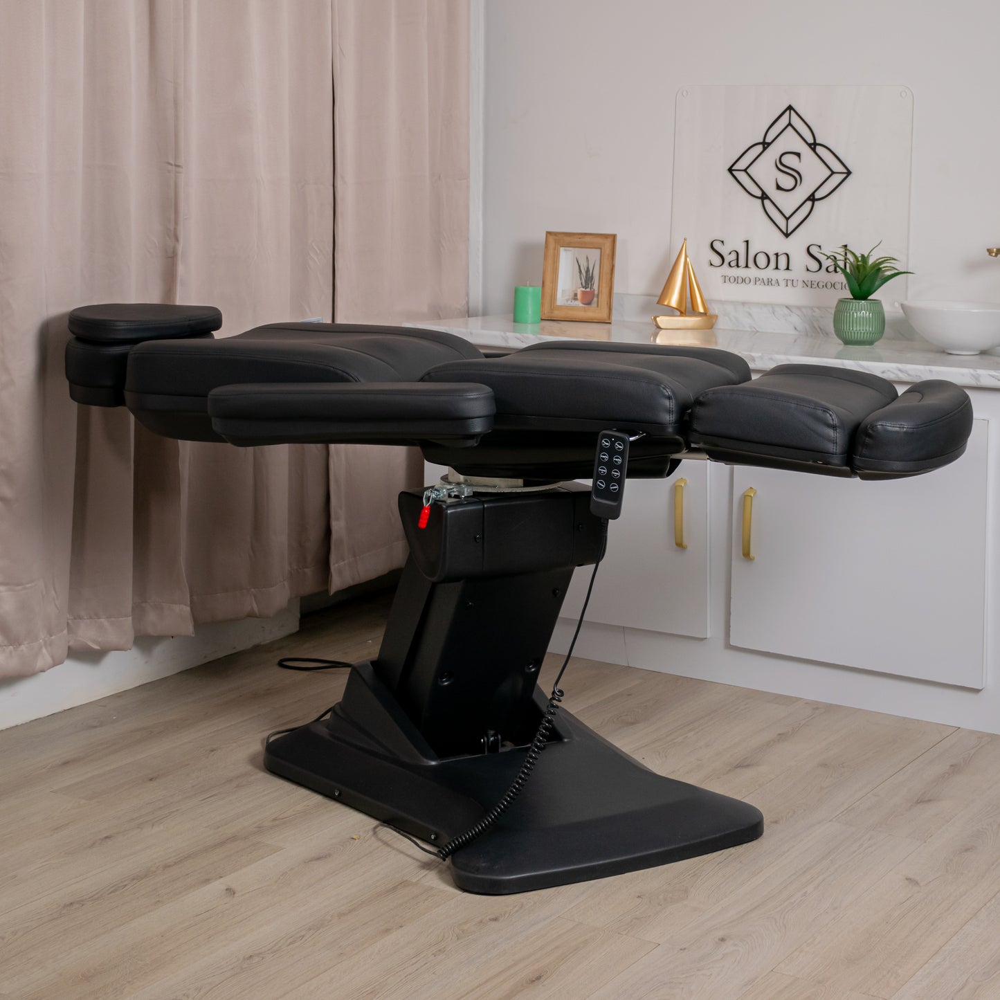 Camilla Eléctrica Modelo CRONOS DM-2350 Negro
